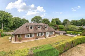 Trevellyn Cottage, Woodside Close, Axminster EX13 5TE
