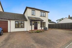 10, Chestnut Close, Penrith CA10 1QX