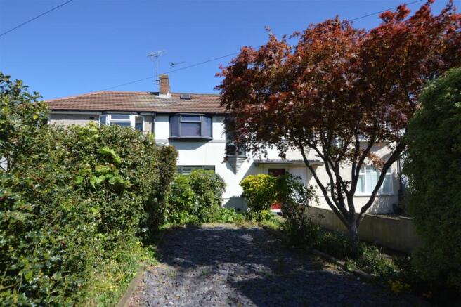 58 Warren Road a.JPG