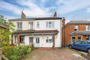 40, Prospect Road, Farnborough GU14 0EE