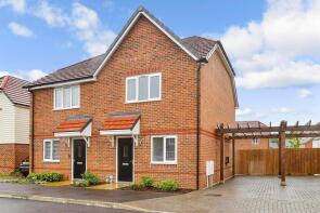 16, Nightingale Way, Sayers Common BN6 9HP
