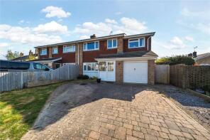91, Butts Meadow, Billingshurst RH14 0BT