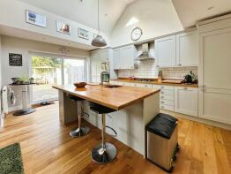 Wallands, Udimore Road, Rye TN31 6AY