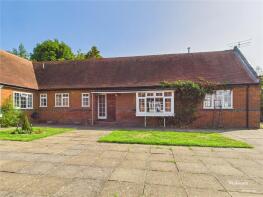 3, Hillfoot Court, Beenham Hill, Beenham, Reading RG7 5LS