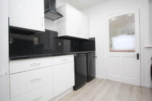 36, Queens Crescent, Helensburgh G84 0DW