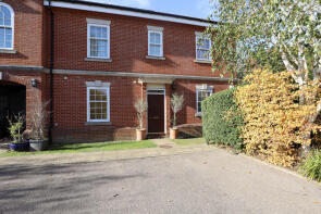 9, Wallace Square, Coulsdon CR5 1RS