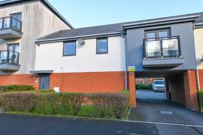 Flat 7, Berkshire House, Tamworth Road, Waterlooville PO7 7EJ