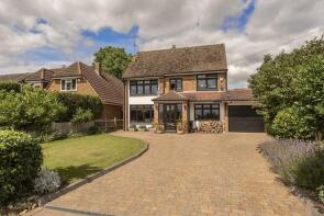 Merriemayes, Colemans Road, Hitchin SG4 8PA