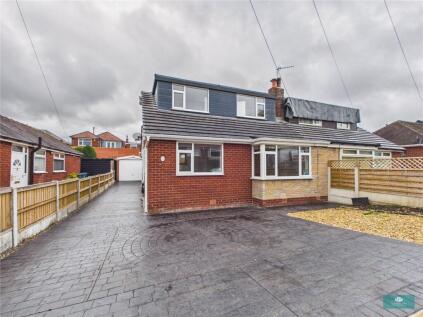 Cotswold Avenue, High Crompton, Oldham, OL2