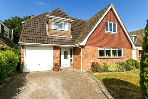 Branwood Close, Everton, Lymington, Hampshire, SO41