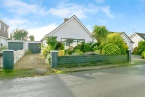 18, Cherry Tree Avenue, Newton, Porthcawl CF36 5RD