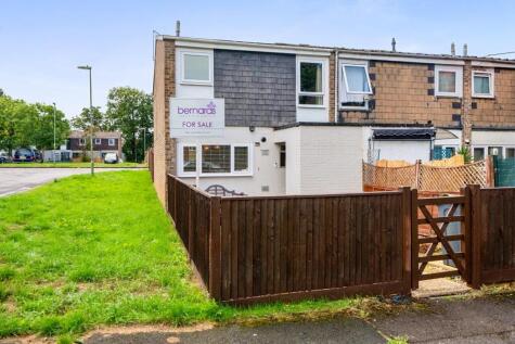 Robin Gardens, Waterlooville