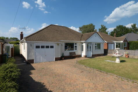 Morven Avenue, Hazel Grove, Stockport, SK7 4QB
