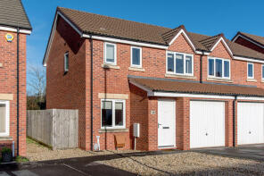 46, Hob Close, Monkton Heathfield, Taunton TA2 8GL