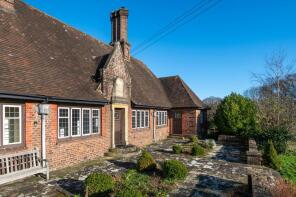 1, New Homes Of Rest, Graffham Street, Graffham GU28 0NW