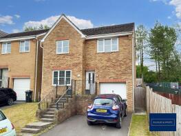 2, Cedar Close, Twynyrodyn, Merthyr Tydfil CF47 0LX