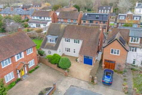 Shepperton, Surrey, TW17