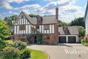 12, Woodland Way, Highwood, Chelmsford CM1 3FF