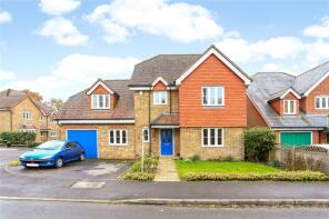 7, The Lyndons, Passfield, Liphook GU30 7SD