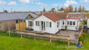 14, Scratby Crescent, Scratby, Great Yarmouth NR29 3QR