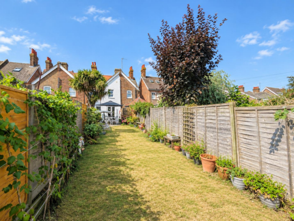 96 Framfield Road - Garden 2.png