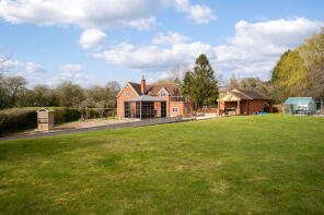Aragon, Hadzor Lane, Droitwich WR9 7DR