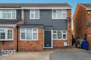 32, Solway, Tilbury RM18 8RQ