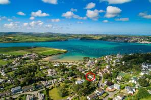2, Forlaze Road, Rock, Wadebridge PL27 6LL