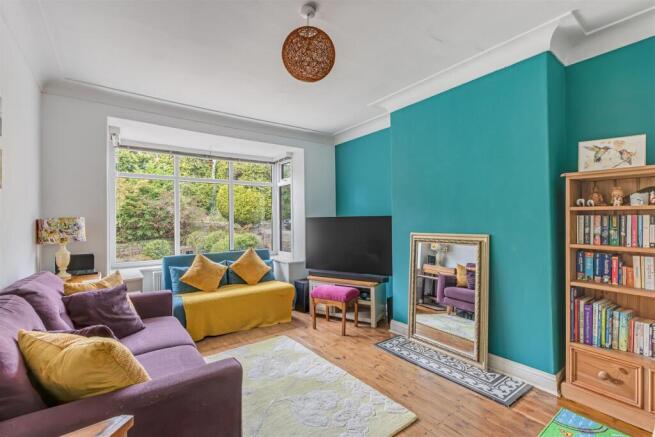Living Room.jpg
