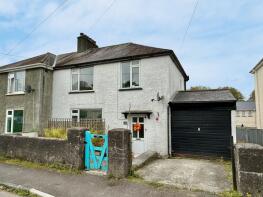 Lowen, Crelake Villas, Crelake Close, Tavistock PL19 9AU