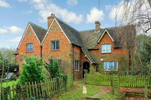 14, Sandhill Close, Bedford MK45 2JD