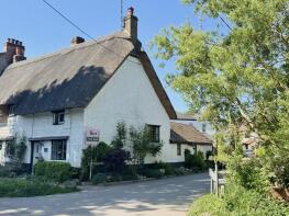 11 Ill Quattus Dar, Lottage Road, Marlborough SN8 2DL