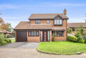 5, Hatch End, Windlesham GU20 6QB