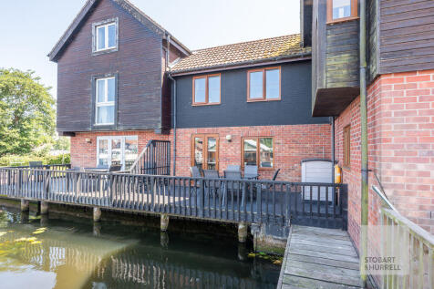 Peninsula Cottages, Staitheway Road, Wroxham, Norfolk