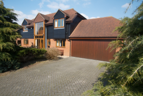 16 Phoenix Cottage, Oasthouse Field, Romney Marsh TN29 0HJ