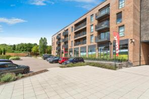 Flat 2, 4 Wharf View, Park Street, Campbell Park, Milton Keynes MK9 4BZ