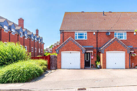 Oak Street, Rushden