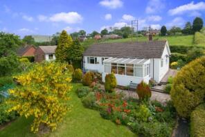 Midbank Bungalow, Angel Bank, Bitterley SY8 3HY