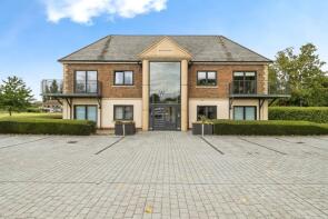12, Woolston Manor Apartments, Abridge Road, Chigwell IG7 6BX
