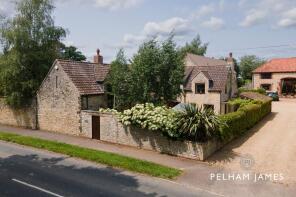 14 Staddle Stones, Main Street, Oakham LE15 7DJ