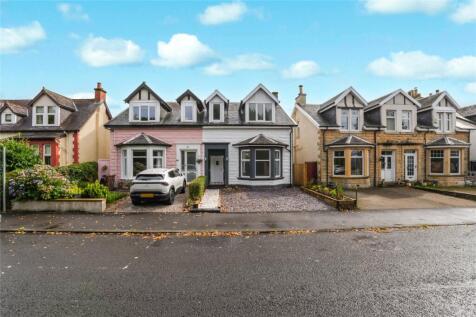 Brisbane Road, Largs, North Ayrshire, KA30