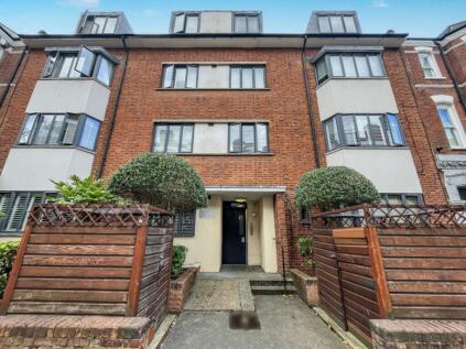 24a Cambridge Road