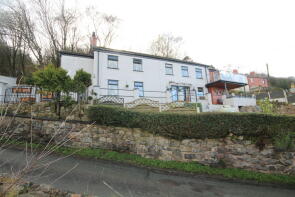 Arfryn, New Brighton, Minera LL11 3DT
