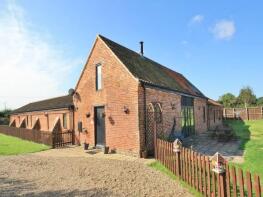 Fieldview Barn, Church Road, Norwich NR10 5AX