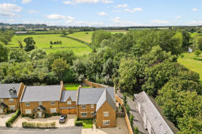 Lake View, Manor Farm Court, Southam CV47 7AB