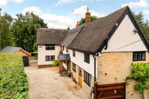 8 Wee Place, Bakers Lane, Towcester NN12 7RT