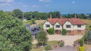 Richmond Place, Old Odiham Road, Shalden, Alton GU34 4BW