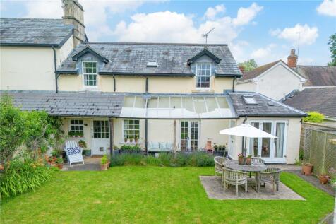 Beckhampton, Marlborough, Wiltshire, SN8