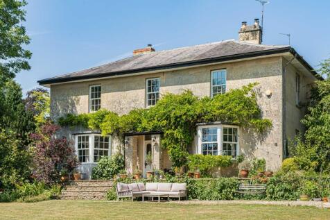 Stroud Road, Cirencester, Gloucestershire, GL7