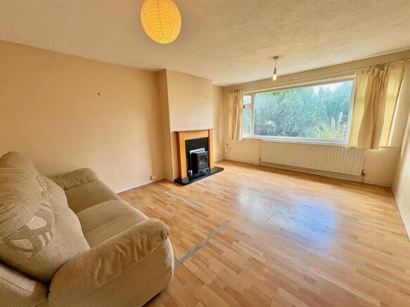 Bramleys Estate Agents - Rufford Road, Elland (2).